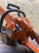 Husqvarna 137 E-Series Benzin Motorsäge 2,2 PS inkl. Schwert & Kette -Kettensäge