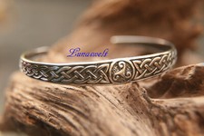 Keltischer Armreif mit  keltischen Knoten und Triskele.Neu Edelstahl