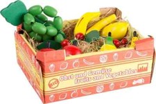 Stiege mit Obst Holzobst für