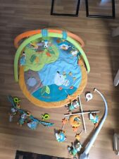 Fehn Set Spielbogen Mobile und Kinderwagen Bogen 