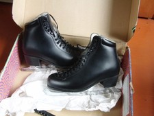 Wifa Schlittschuhe, Größe 46 mit John Wilson Kufen, Leder schwarz