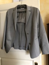 AKRIS Punto Kostüm Gr 40. Gut