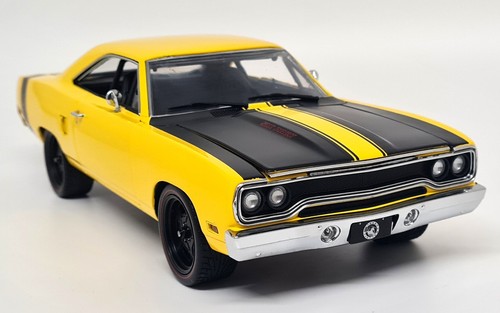 Gmp plymouth road runner - 1/18,
