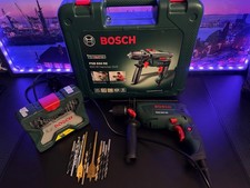 Bosch Schlagbohrmaschine 650 W +  Set mit 30 Bohrern und ca. 10 Bits Hammer Dril