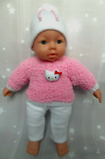 Weiche Puppenkleidung