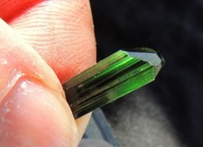 TOP tiefgrüner Verdelith Turmalin Kristall aus Afghanistan Badakhshan sehr klar