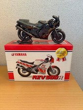 YAMAHA RZV500R miniature model