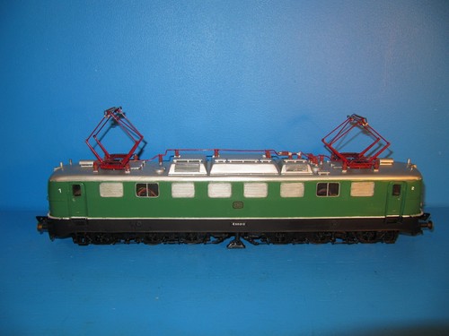 Handarbeitsmodell spur lok - 0, e-lok