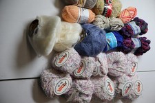 1kg Wollpaket verschiedene Materialien Wolle Wollreste siehe Bild Top Zustand