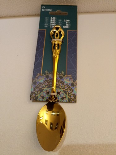 Teelöffel goldfarben aus