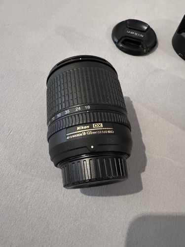 Nikon nikkor 18 135mm - nikon, dx