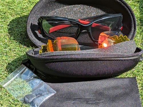 Sonnenbrille*Oakley