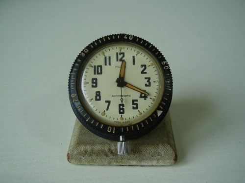 Seltene ruhla auto - uhr, lada