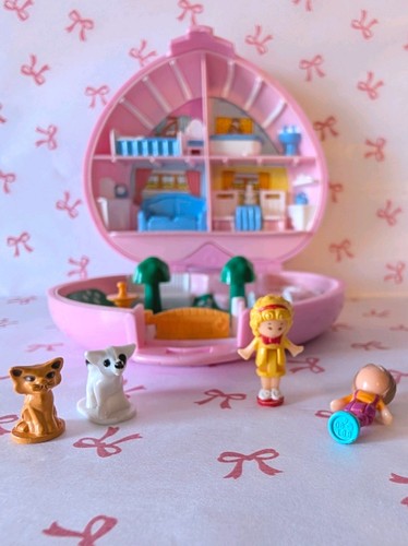 Polly pocket country cottage - polly,