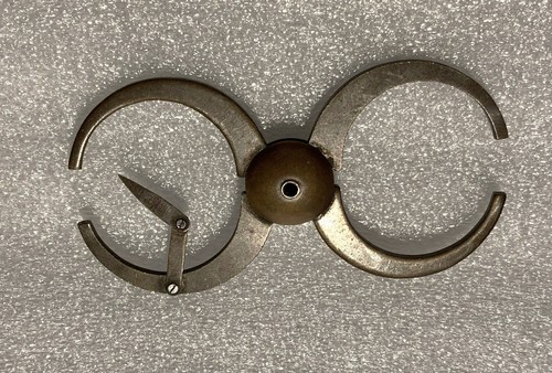 Altes uhrmacherwerkzeug - altes,