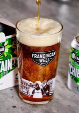 12 Franziskaner Wells Pint