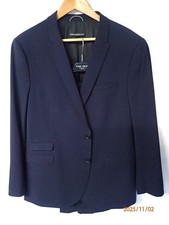 Drykorn Abendanzug, Größe