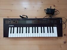 Yamaha Reface DX Mini-Key Analog Keyboard 37 Tasten Synthesizer schwarz 