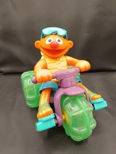 Ernie Strand & Bade Quietsche-Entchen zum Aufziehen - Sesamstrasse - Spielzeug!