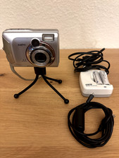 Sanyo xacti dual camera mp - camera, 3,2