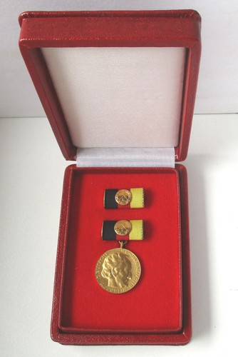 Ddr orden nationalpreis der - nationalpreis,