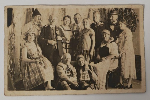 Essen gruppenfoto karneval - essen,