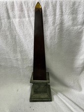 Obelisk I 38cm hoch I Alt, masiv und schwerer