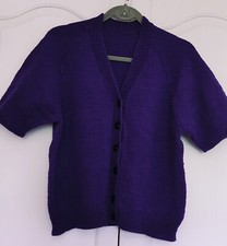 Handgestrickter Cardigan