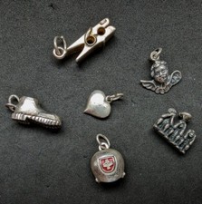 Konvolut Charm Anhänger 800 925 Silber Bettelarmband Klammer Engel Herz Schuh