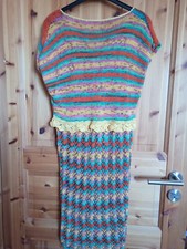 Sommerliches Strickkleid mit