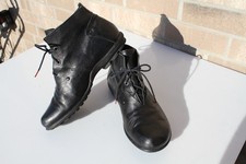 THINK Herren Stiefeletten