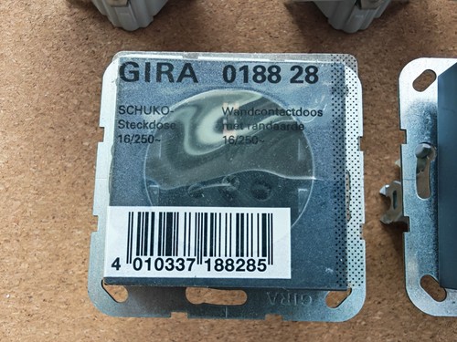 Gira system 16a - 16a, 250v