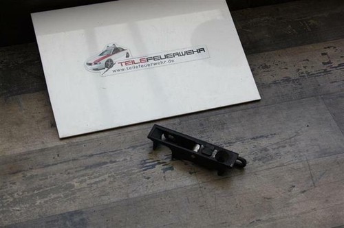 Audi convertible locking - 80,