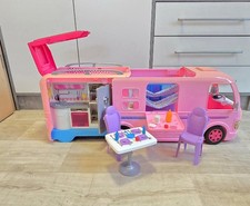 Mattel Barbie Super Abenteuer-Camper (FBR34)