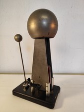 Van De Graaf Generator