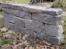 Porphyr Mauersteine extra klein, ca. 10-15 x 10-15 x 12-30 cm, antik– 1 to