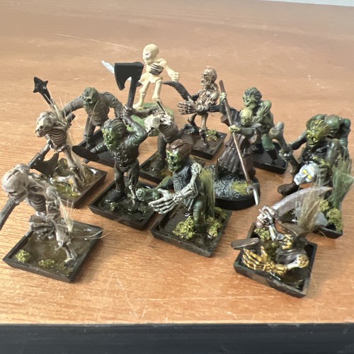 Warhammer zombies - x, &