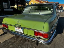 1973-1976 MERCEDES BENZ W114/