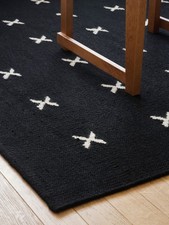 Antiker Schwedischer Teppich