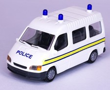 q5L338 Spur H0 Rietze Polizei