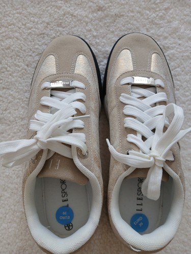 Sneaker neu - gr.39,