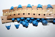 5 Stück WKP 1n M Keramik-Kondensator 440V~ X1, 250V~ Y1 IEC384-14/2