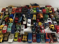 Alte kleine Spielzeug-Autos