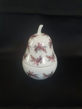 Birnenförmige Deckeldose von