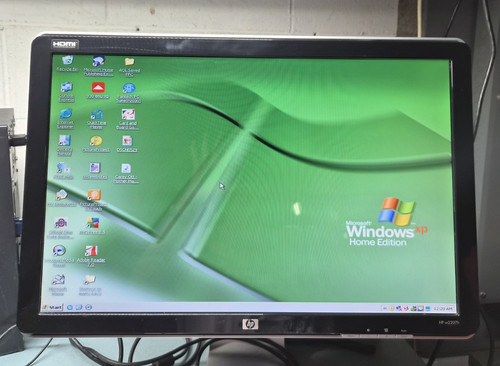 W2207h widescreen lcd - hp,