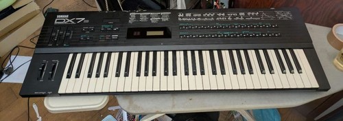 Yamaha dx7s synthesizer - yamaha,