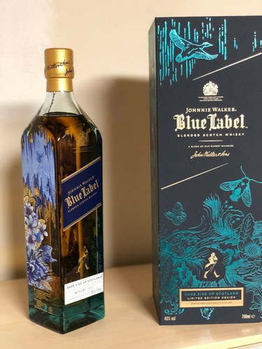 Johnnie walker blue - johnnie, label