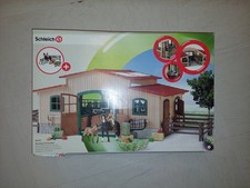 Schleich Farm Life Großer Pferdehof mit Zubehör 42103