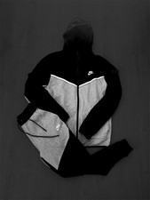 Nike Tech Fleece Anzug