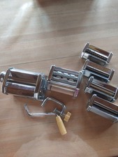 Nudelmaschine v. Manufactum m. viel Zubehör Nur 2 X benutzt, daher TOP!